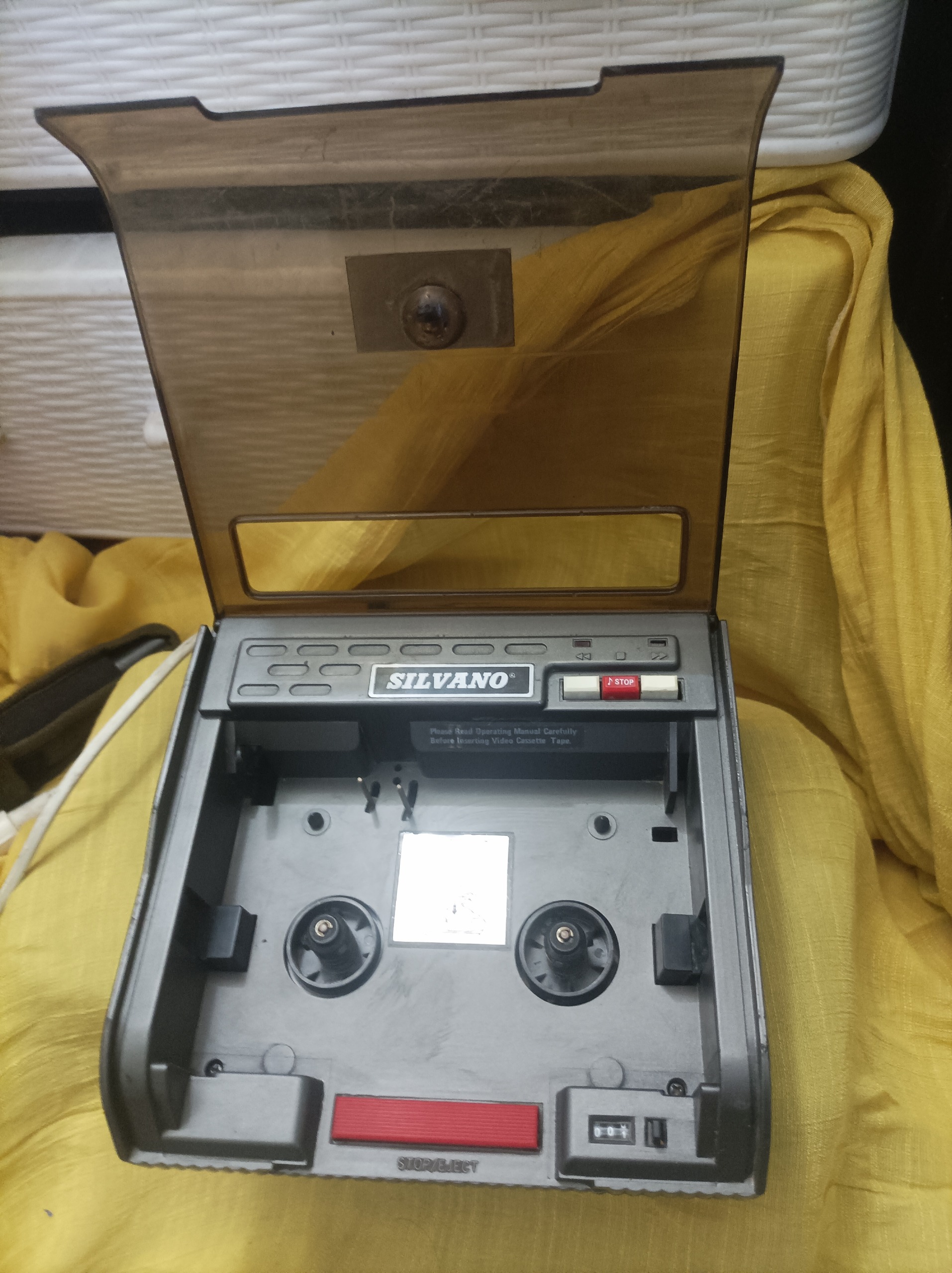 دستگاه نوار ویدیو برگردان