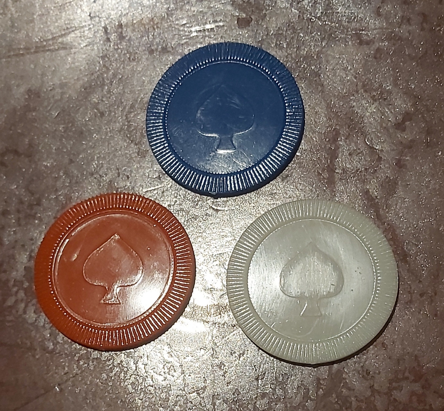 ژتون قدیمی مطابق تصویر