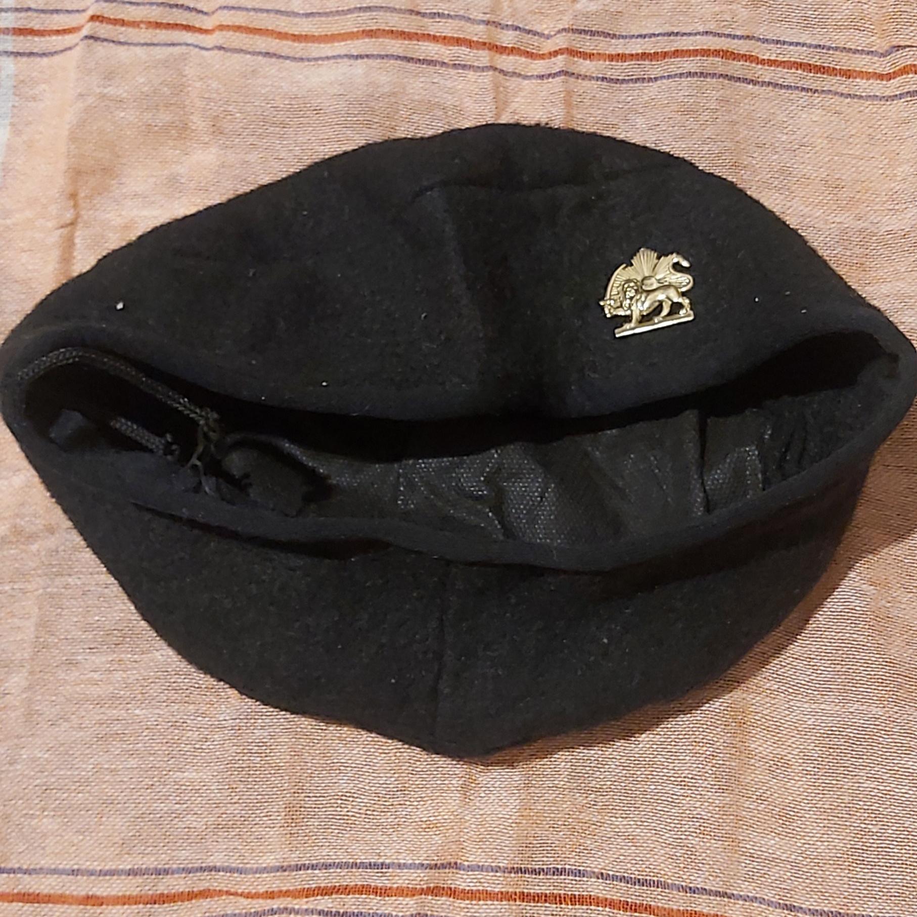 کلاه رنجری  قدیمی با آرم شیر خورشید