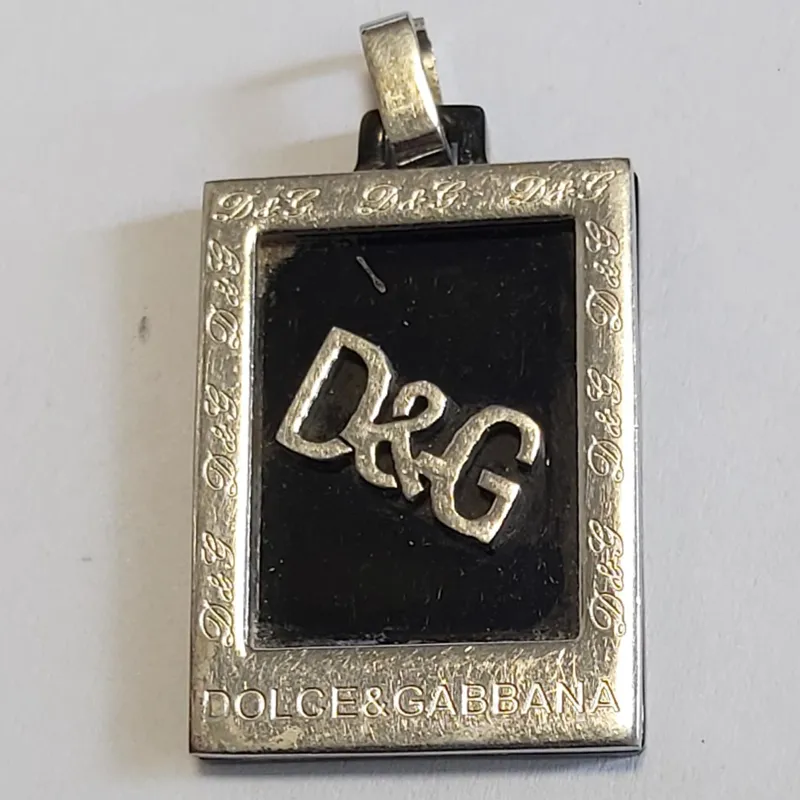 مدال اصلی وقدیمی DG