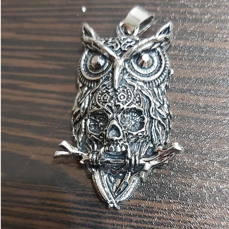 آویز بسیار زیبا وطرح کمیاب