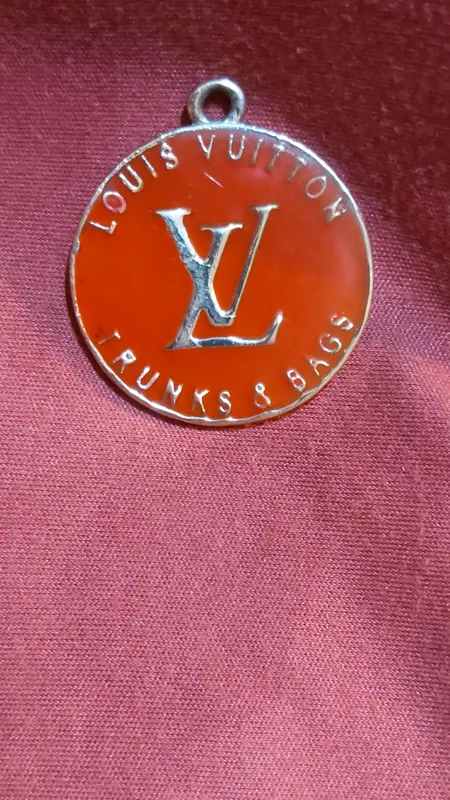 مدال شرکت LUIS VUITTON یک از برندهای لاکچری