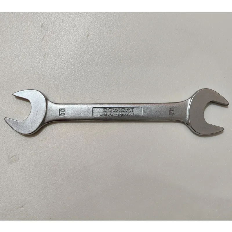 آچار دو سر تخت دویدات آلمان(Dowidat)سایز 32 و 30