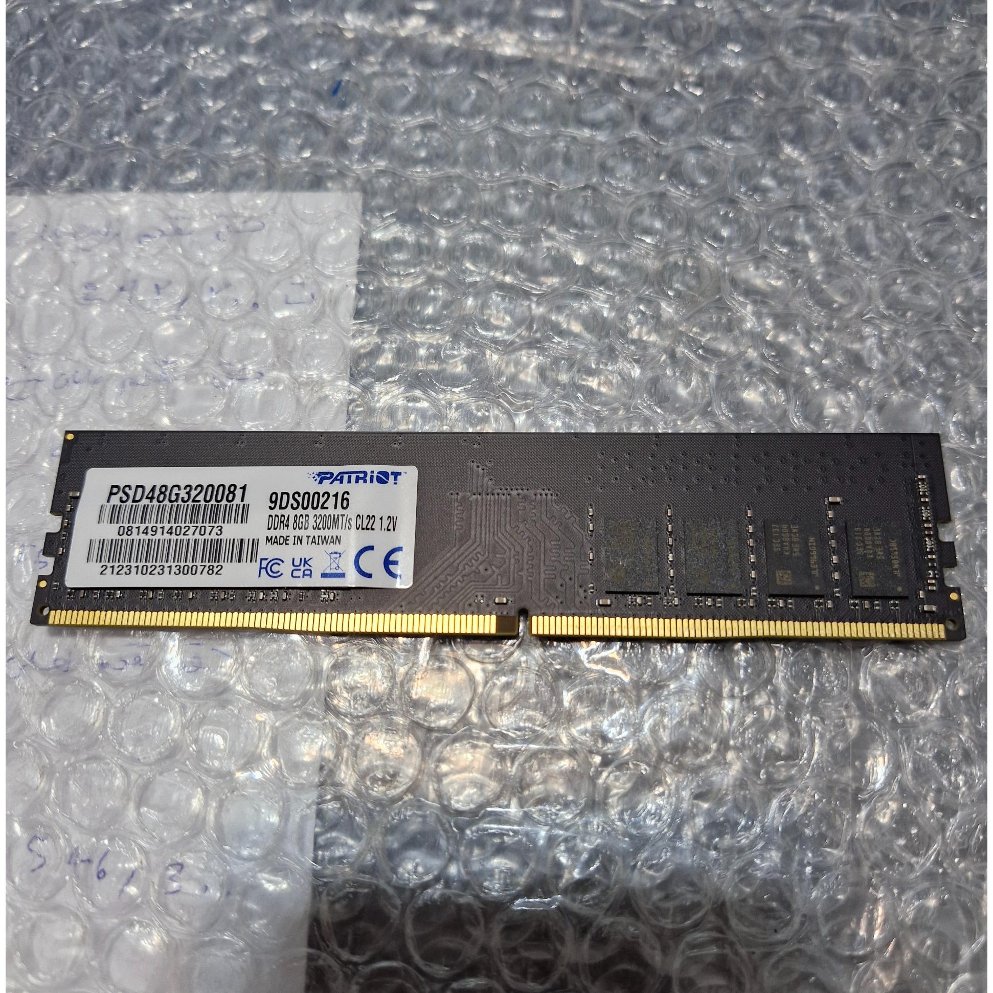 رم 8گیگ DDR4 3200MT/s دارای گارانتی