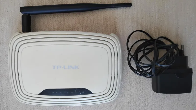 روتر بیسیم 150Mbps تی پی لینک مدل TL-WR741ND