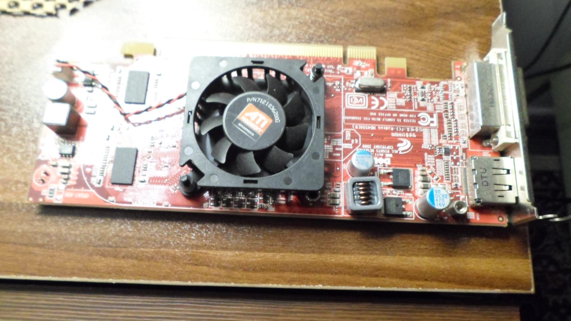 AMD RADEON 4550