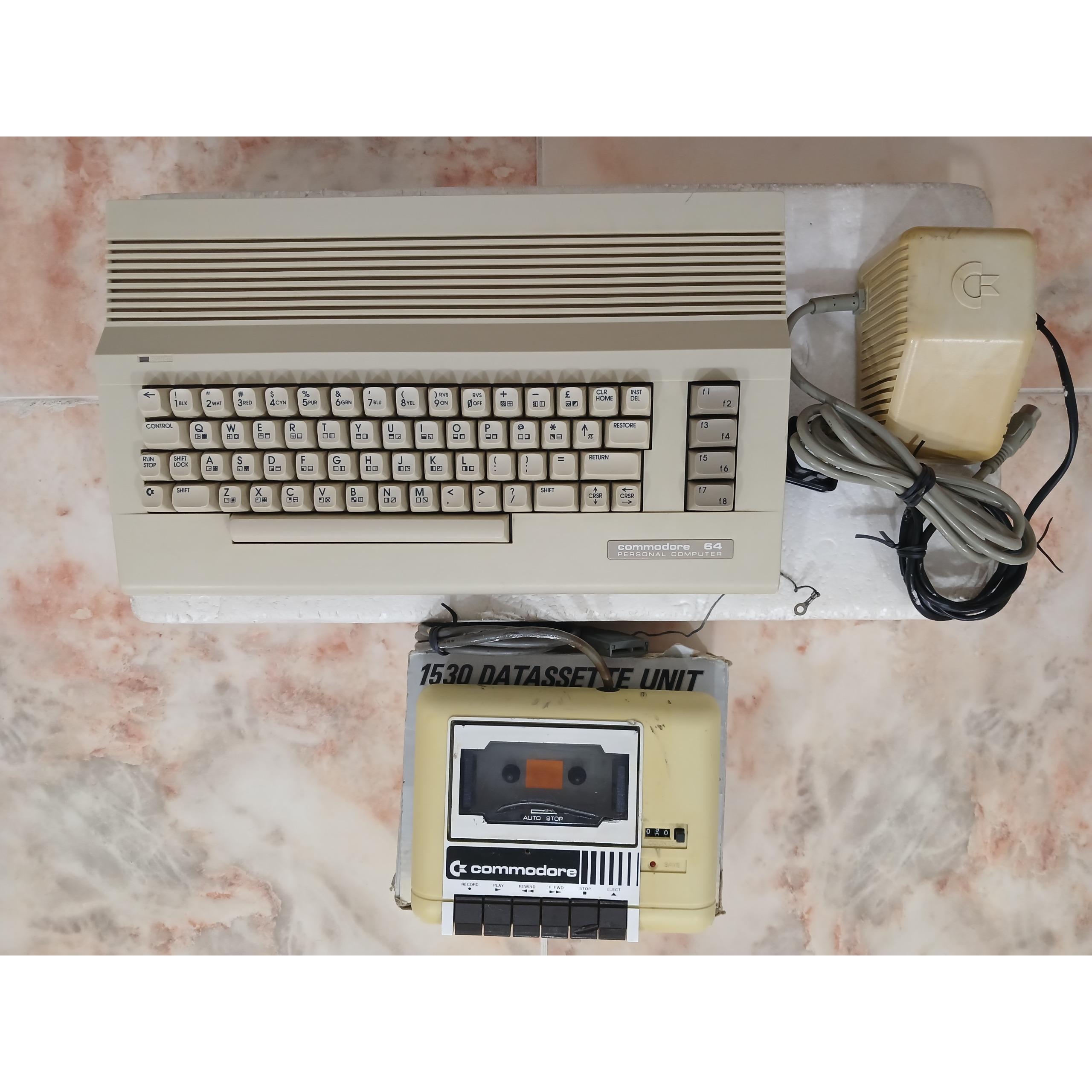 کمودور 64 با تیپ