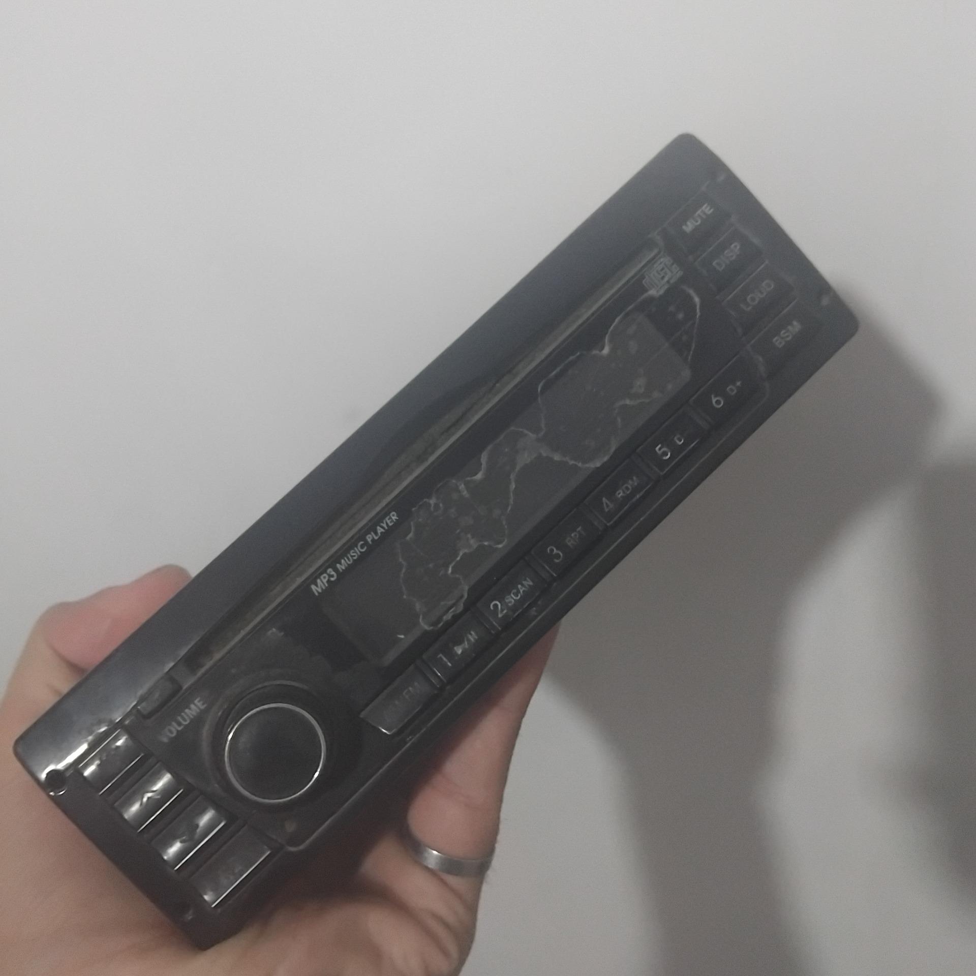 پخش فابریک خودرو