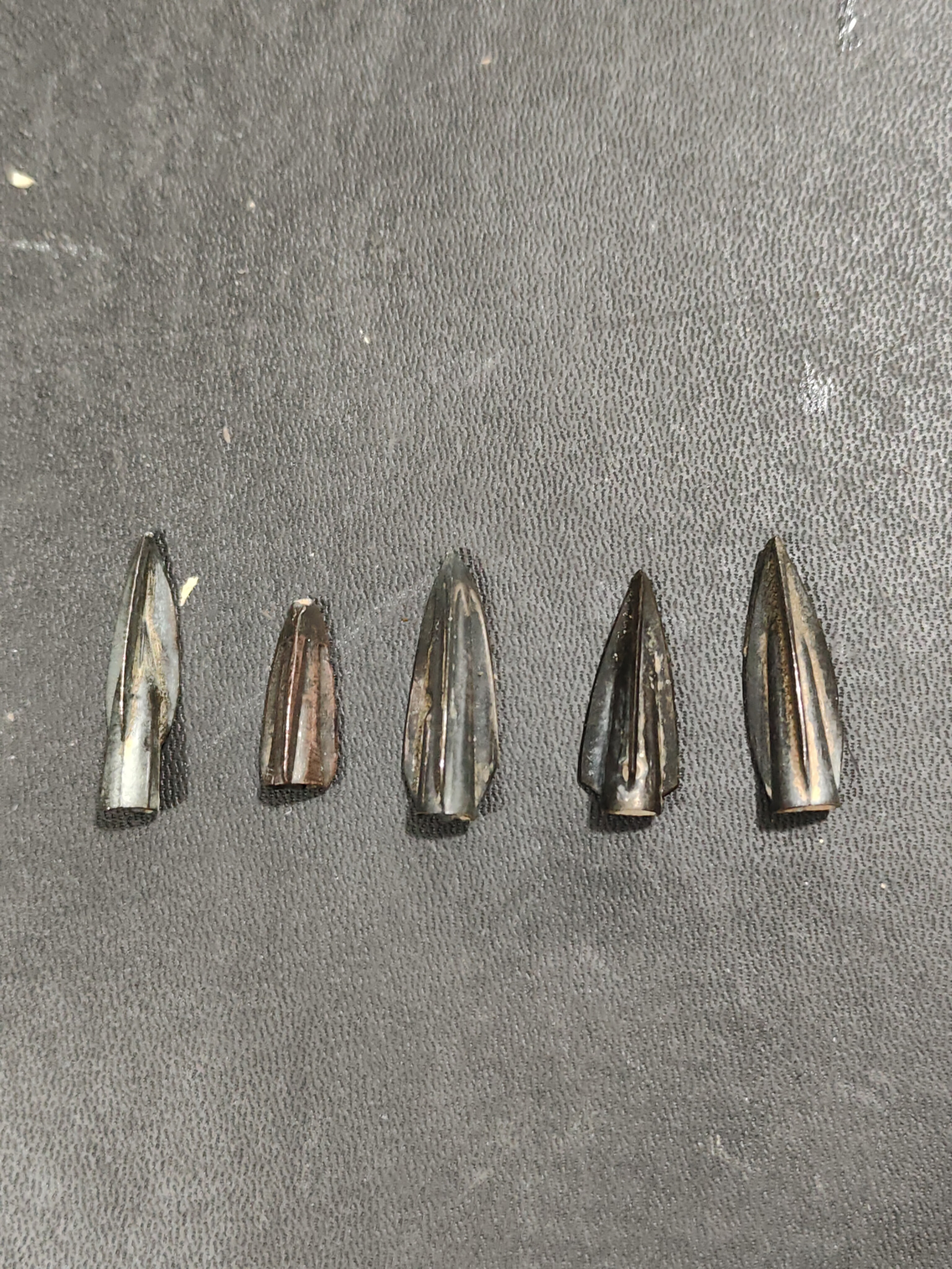 5 قطعه تیر پیکان قدیمی