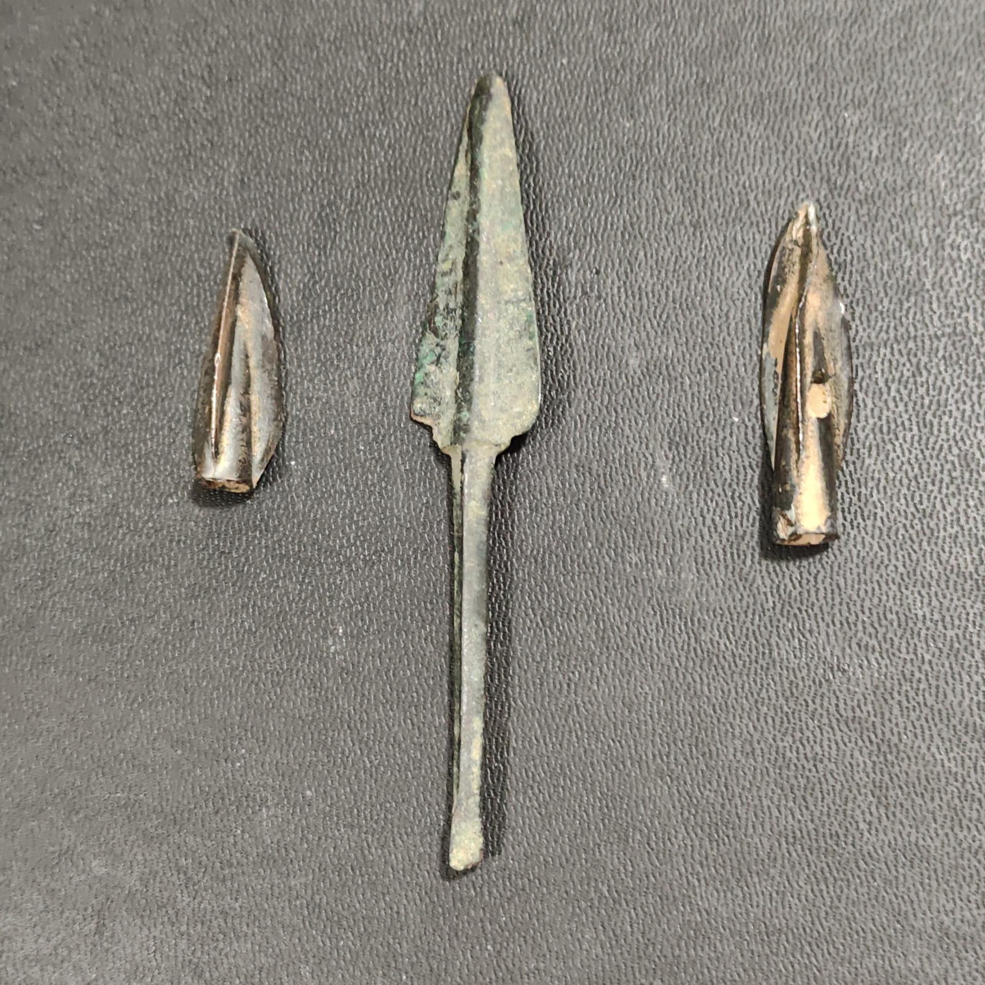 3 قطعه تیر پیکان قدیمی