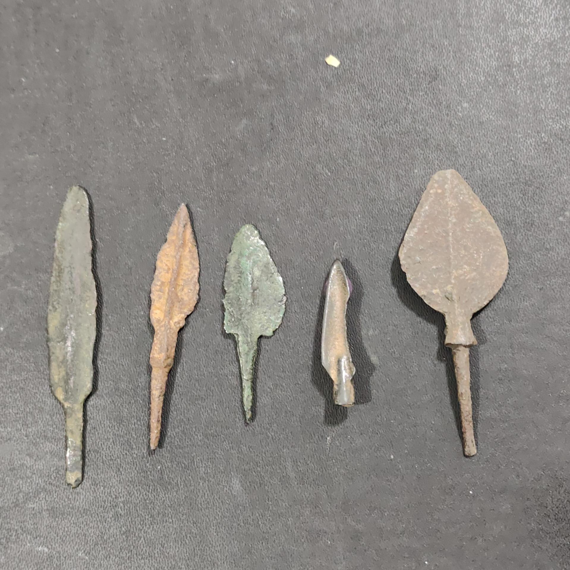 5 قطعه تیر پیکان قدیمی