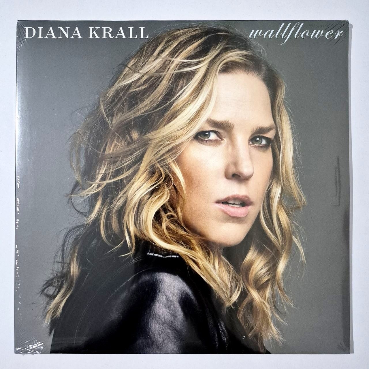 صفحه گرام دبل آکبند Diana Krall