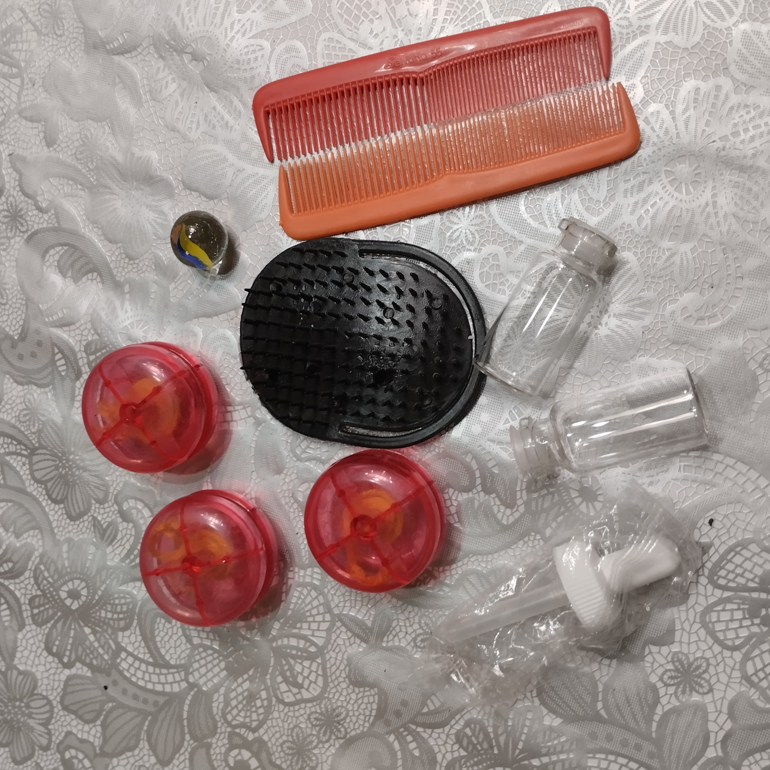 وسایل شانسی طبق عکس قدیمی