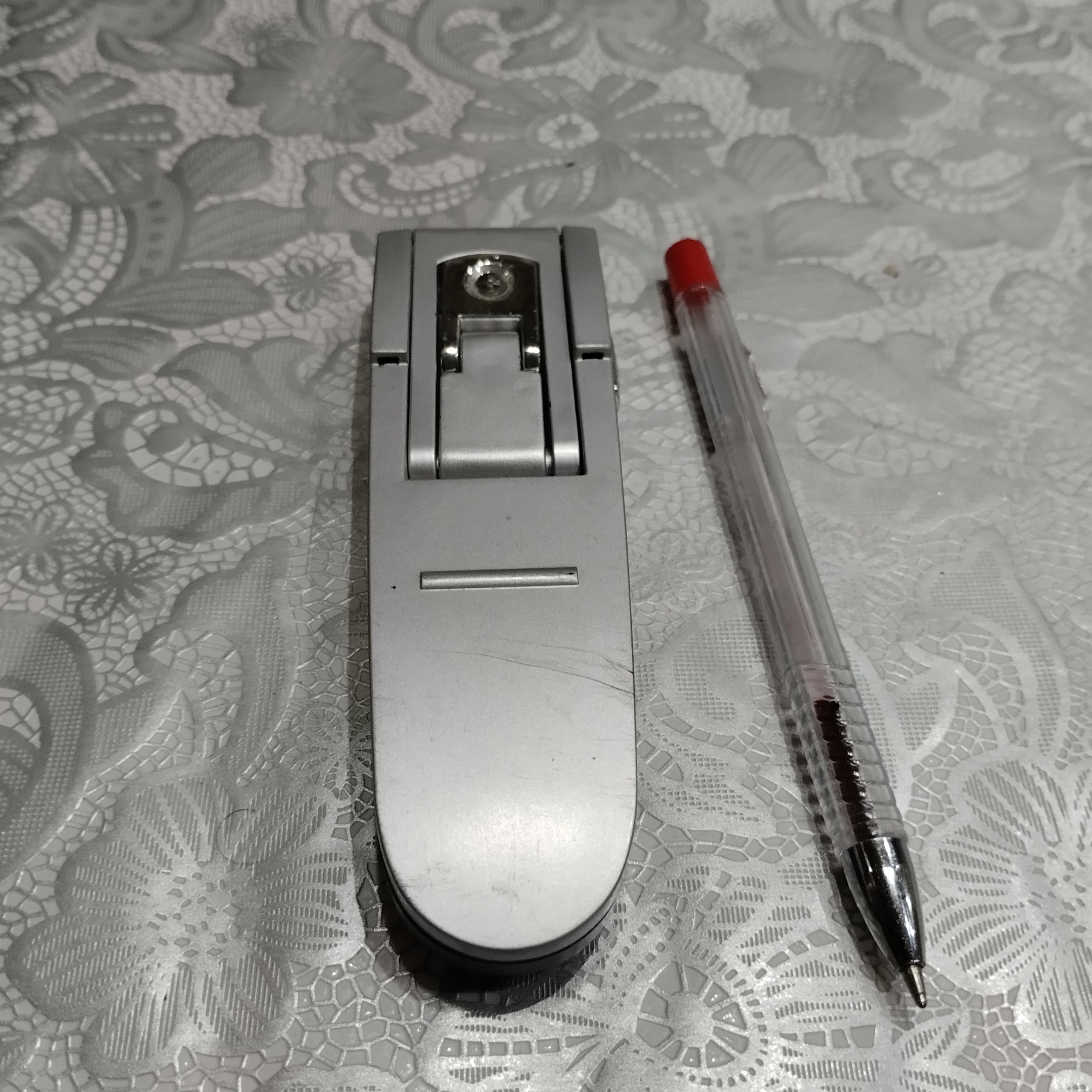 چراغ مطالعه جیببی رباتیک فروش طبق عکس و توضیحات