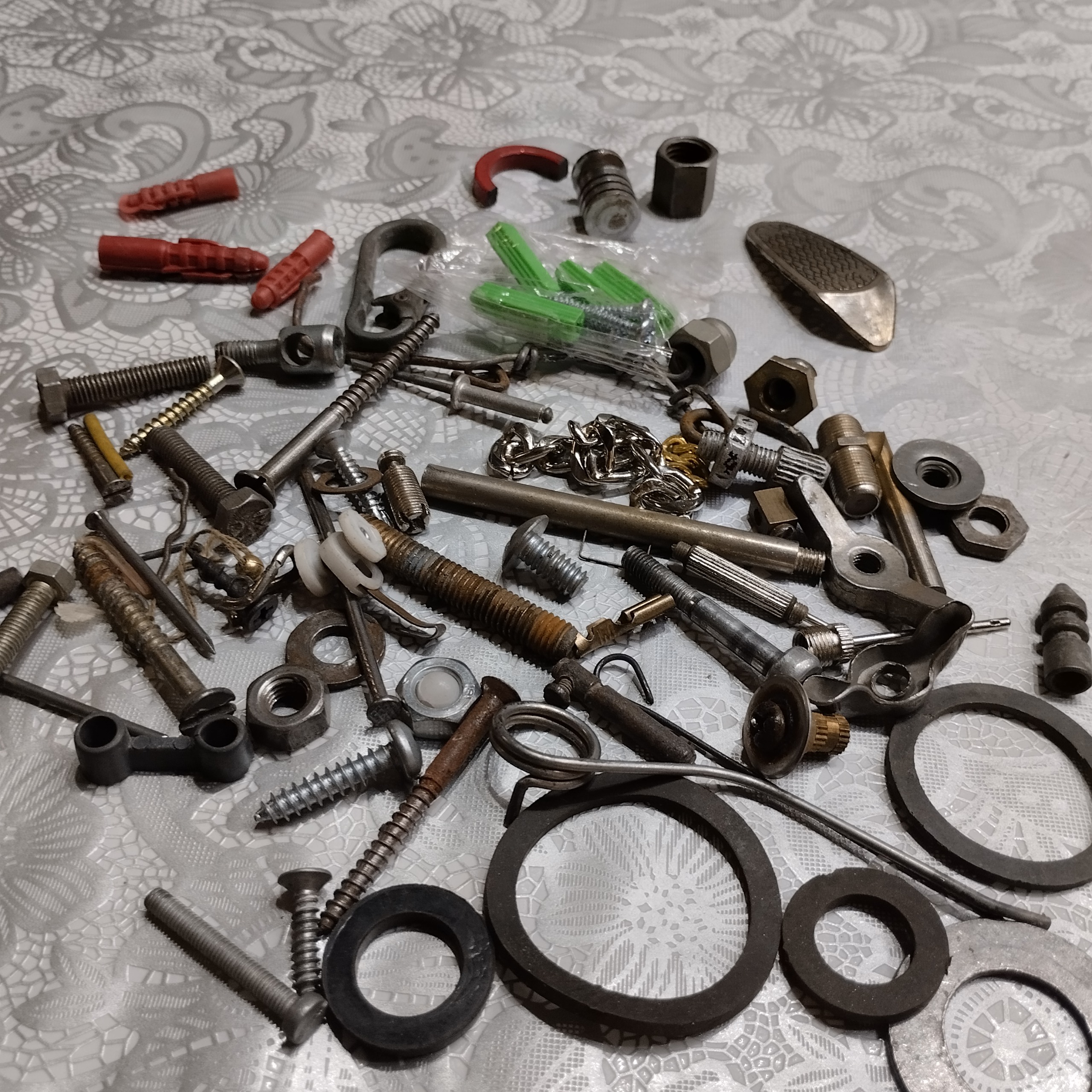 وسایل کاربردی در تعمیرات منزل طبق  عکس