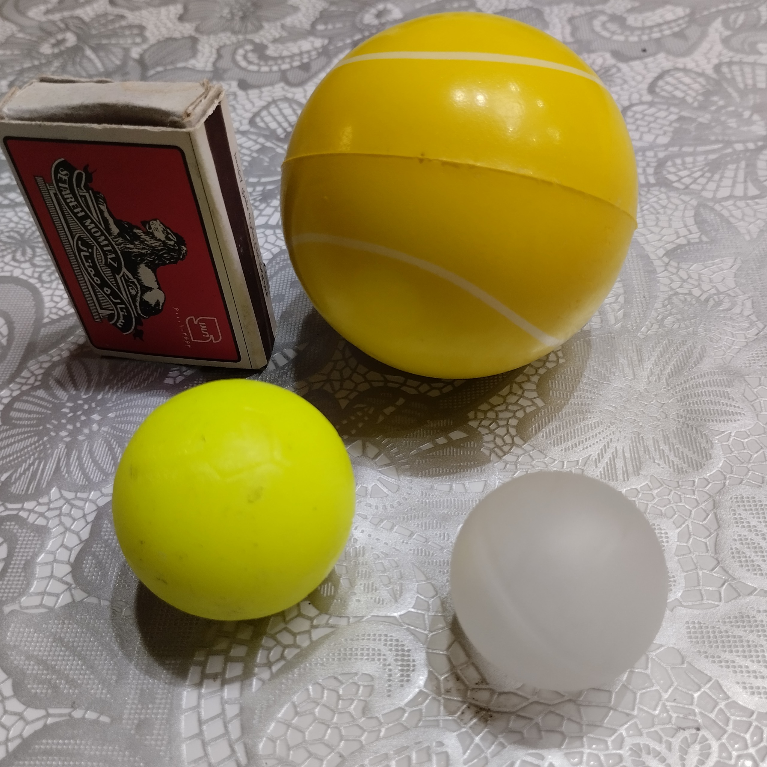  توپ  سه عدد یکی فیزیوترابی بشرح توضیحات و عکس