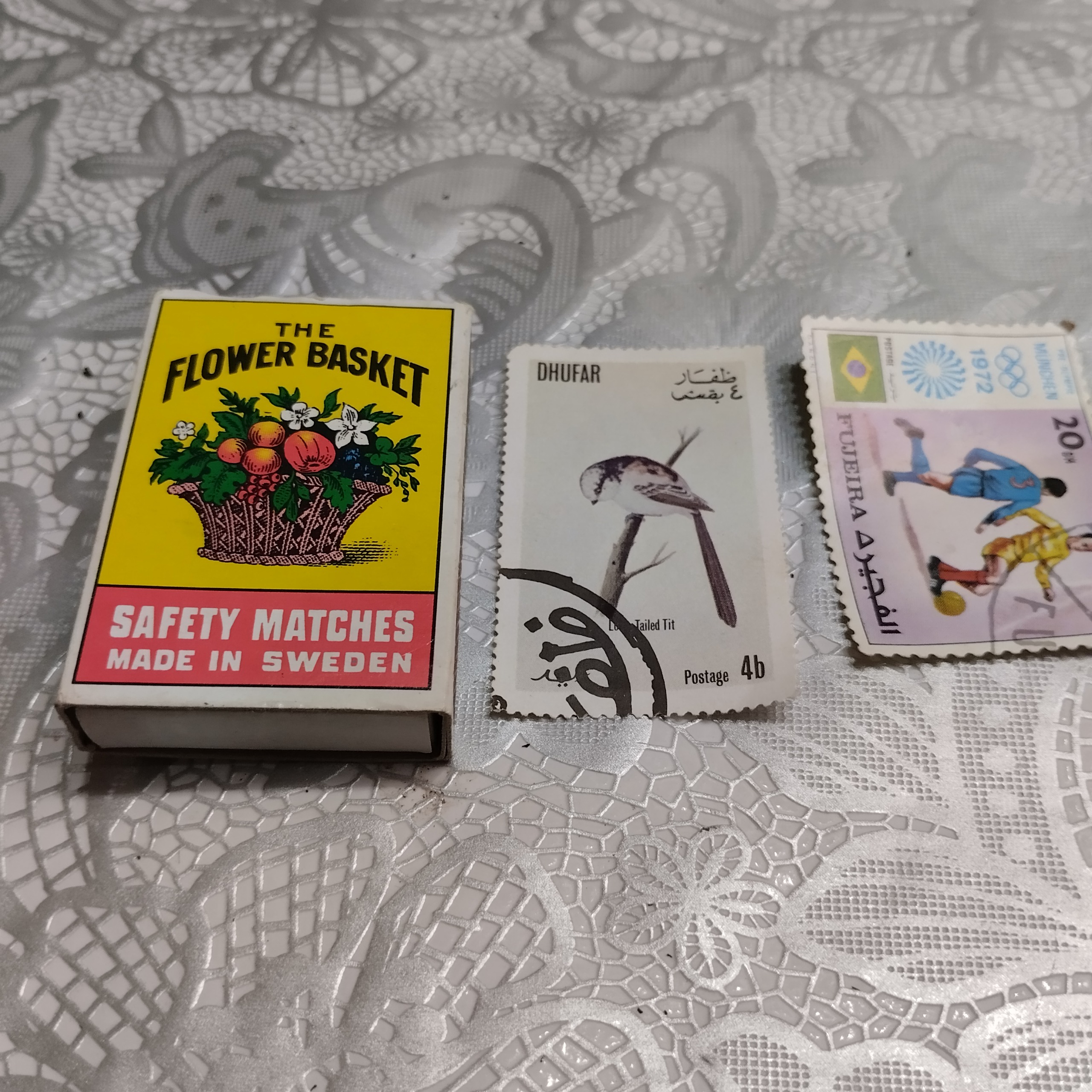 کبریت قدیمی در کشورهای عربی و دو تمبر