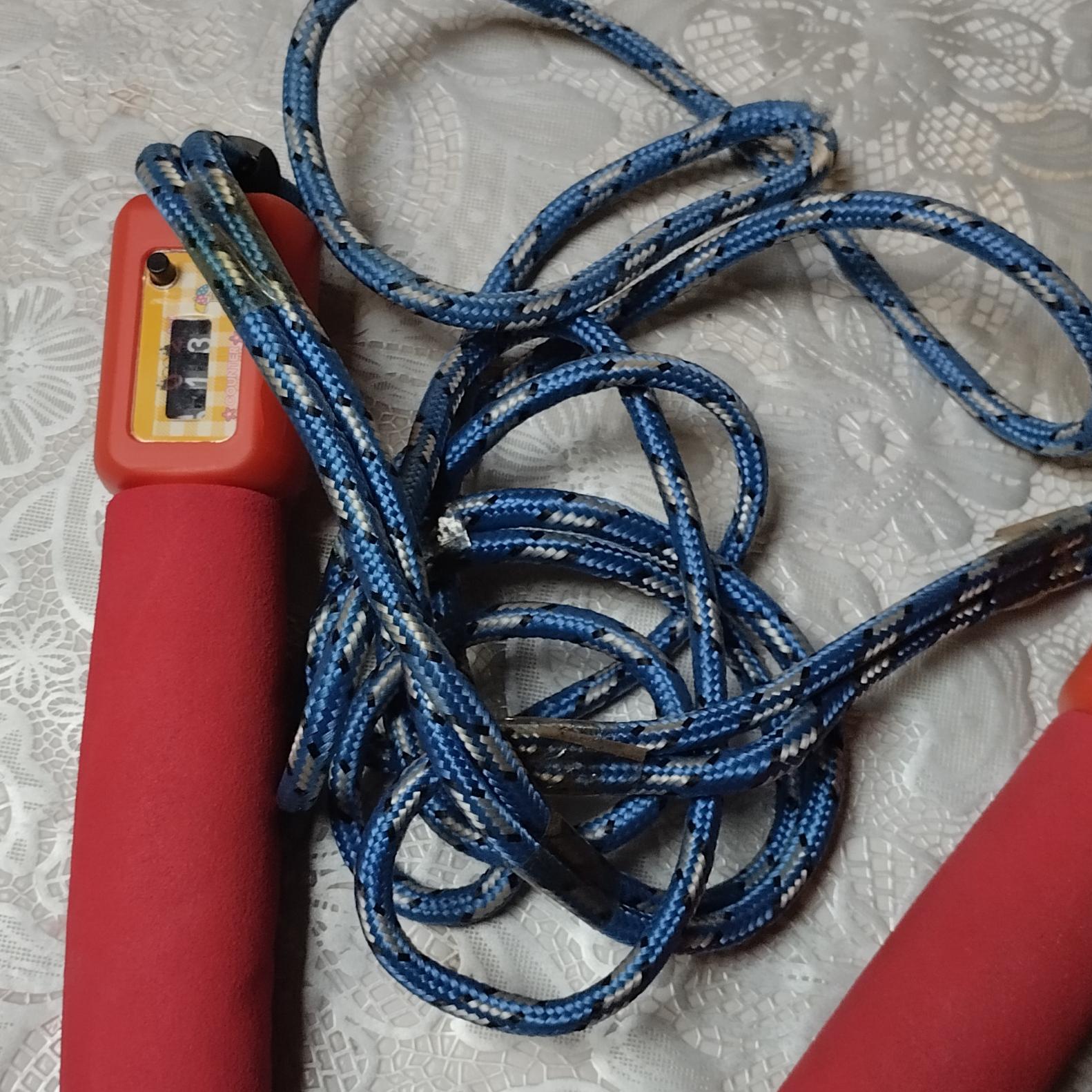 طناب ورزشی حرفه ای شماره انداز سالم درحد نو