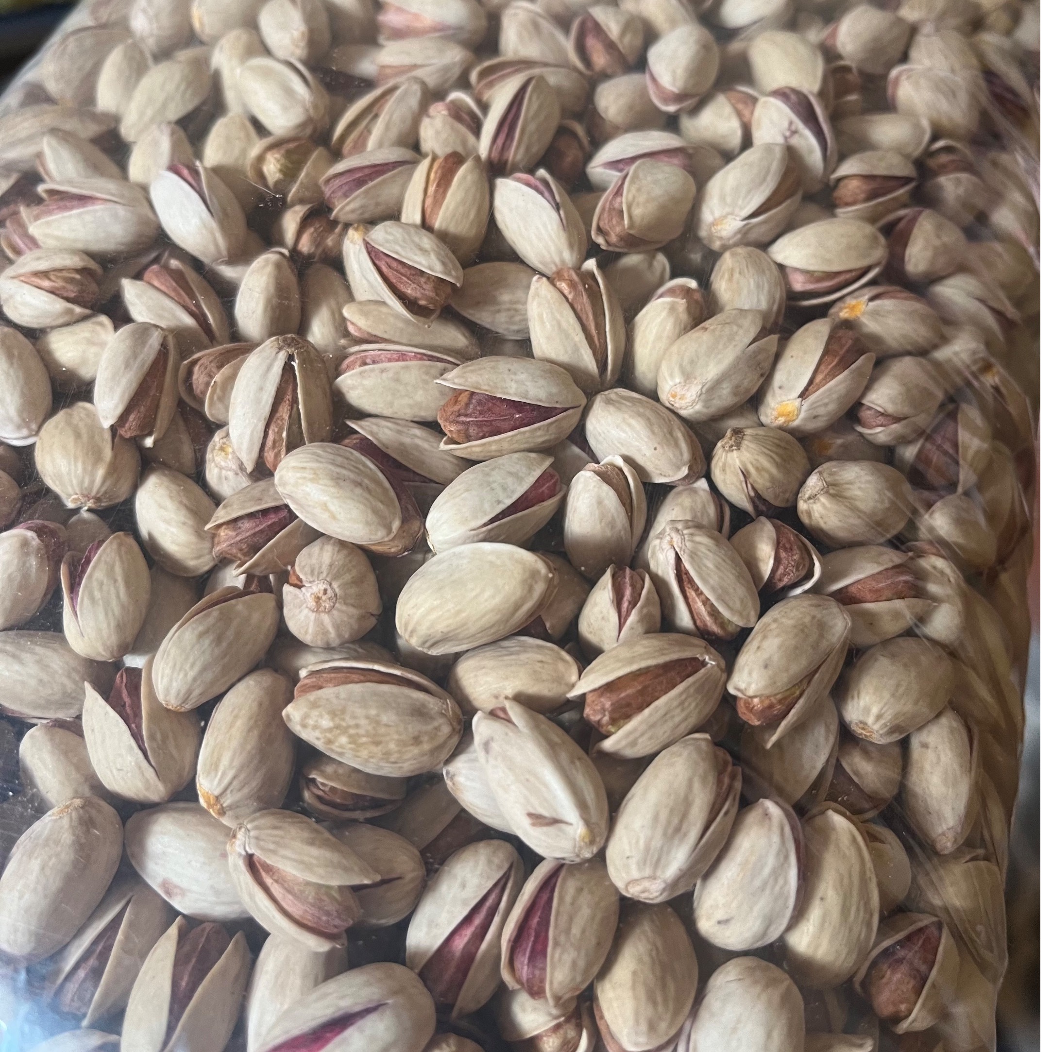 پسته اکبری درجه 1 رفسنجان 1 کیلو