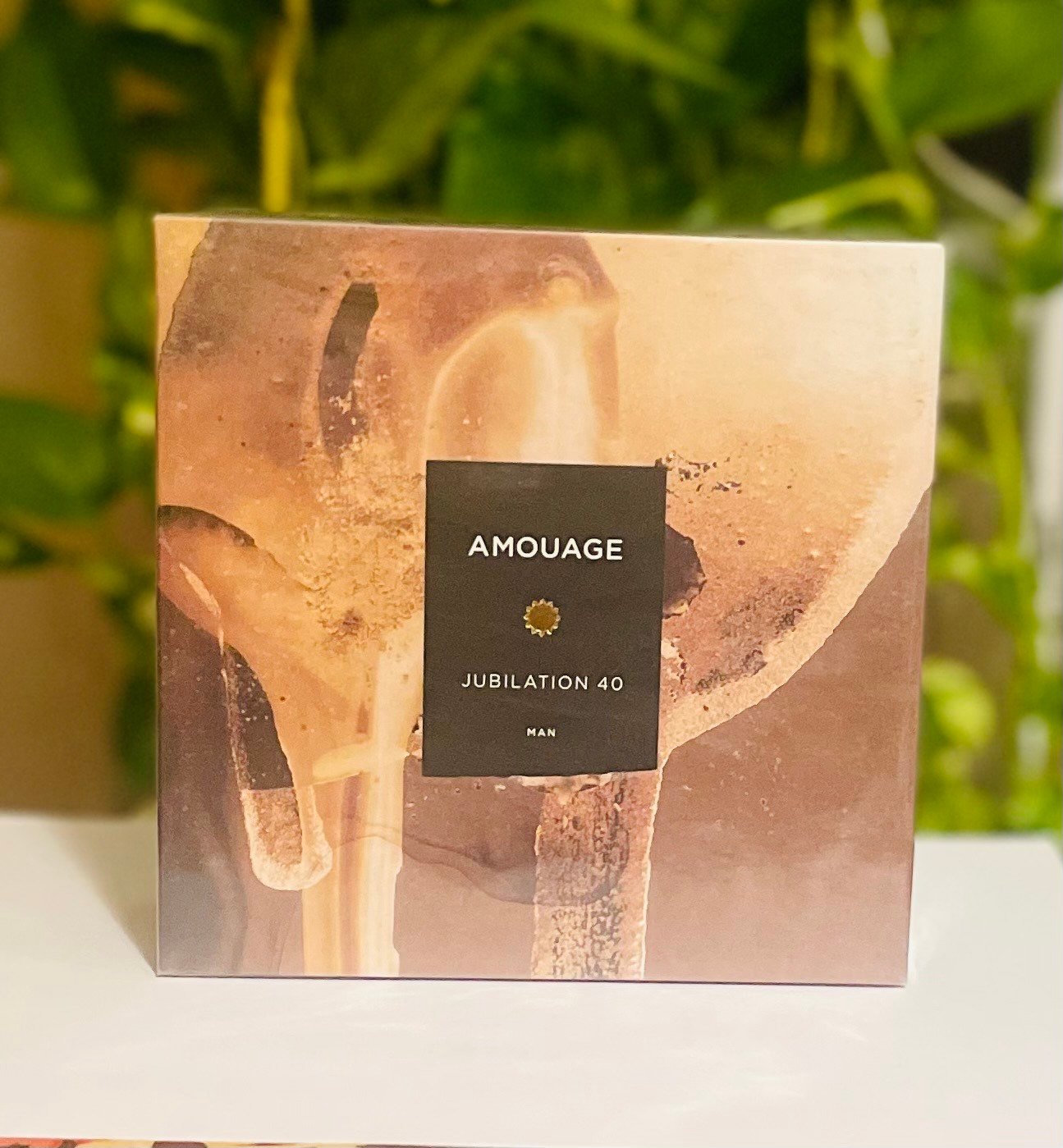 عطر اوریجینال jubilation 40 از برند Amouage