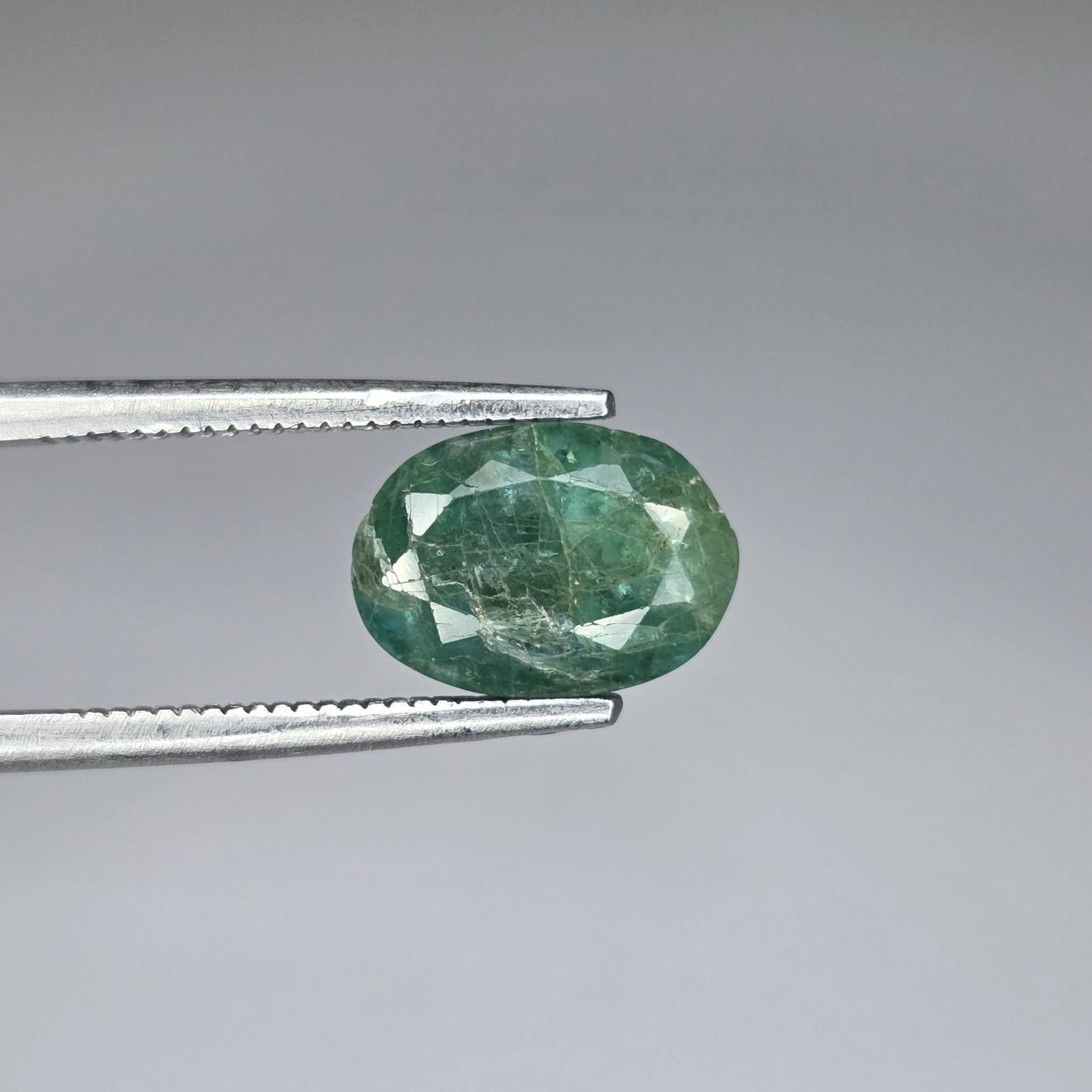 زمرد خاص و خوش طبع و درشت زامبیا 100% معدنی