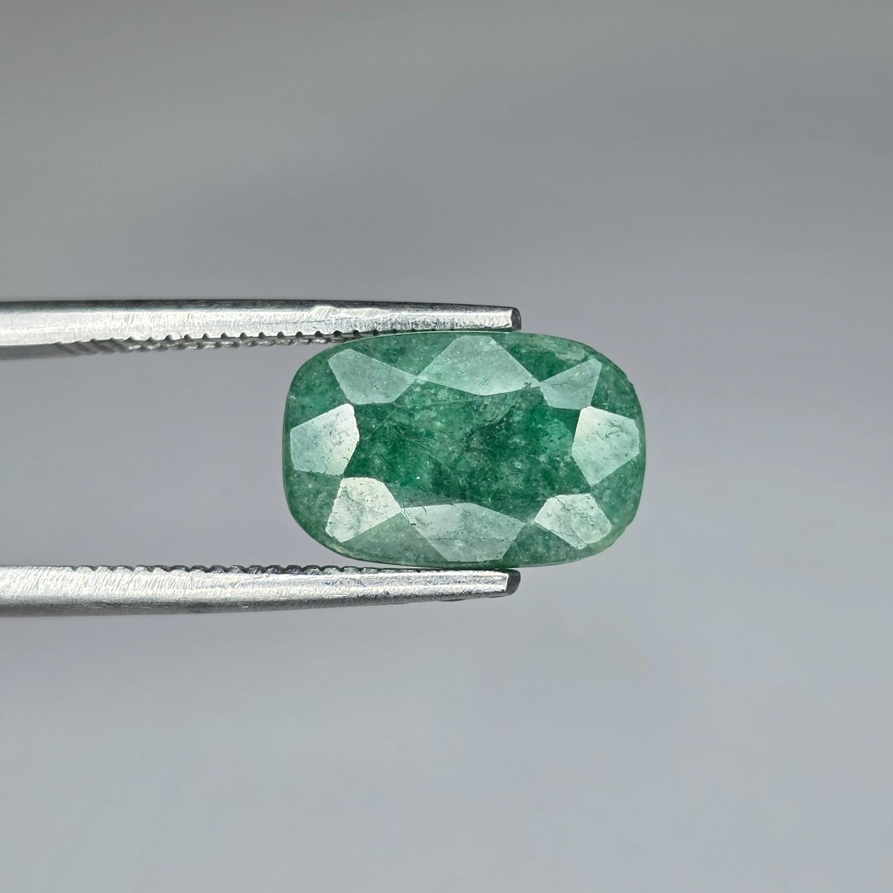 زمرد خاص و خوش طبع پنجشیر افغان 100% معدنی