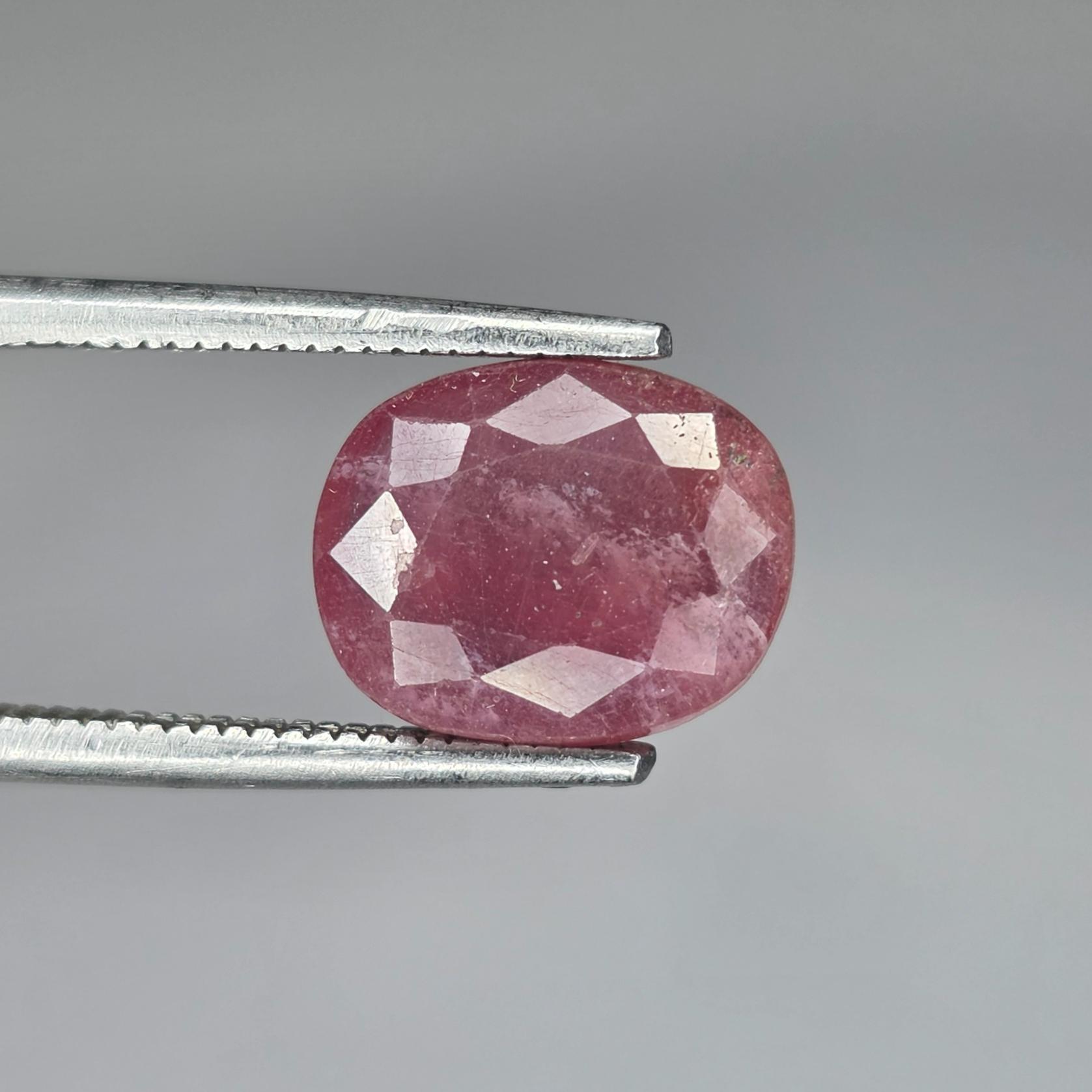 یاقوت سرخ پاک و شفاف و درشت برمه 100% معدنی