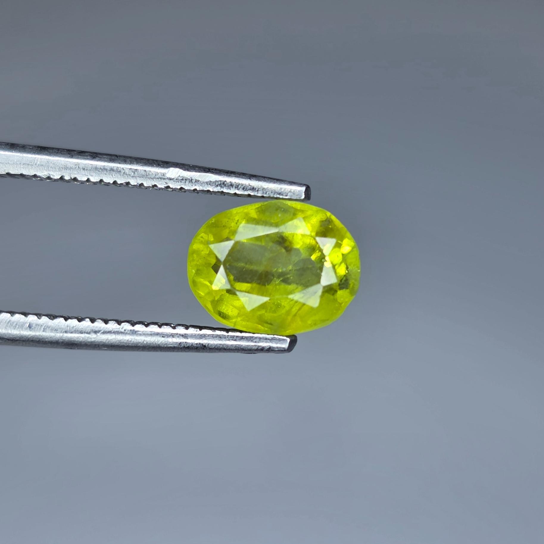 زبرجد پاک و شفاف پاکستان 100% معدنی بدون بهسازی