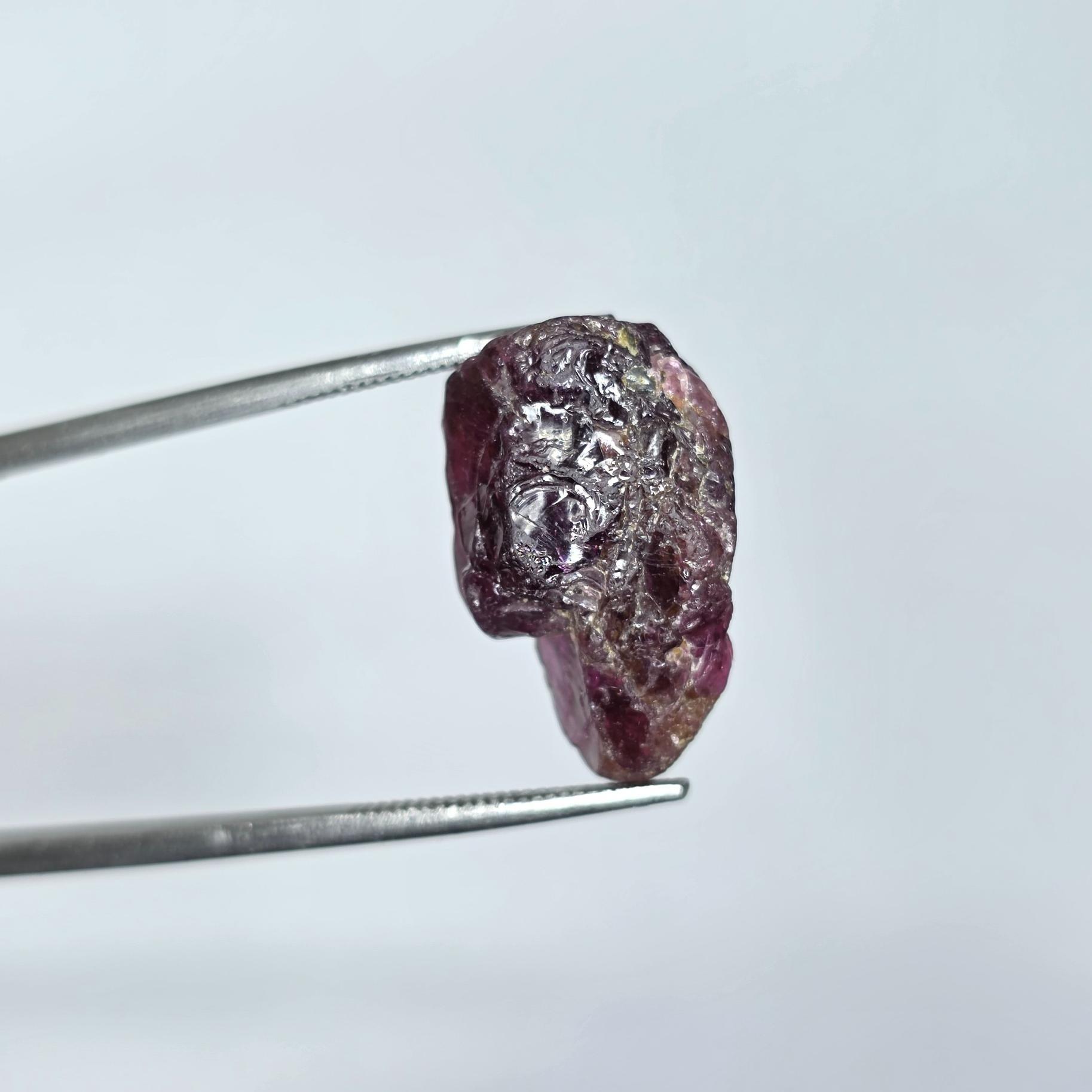 یاقوت سرخ درشت برمه 100% طبیعی بدون بهسازی نایاب