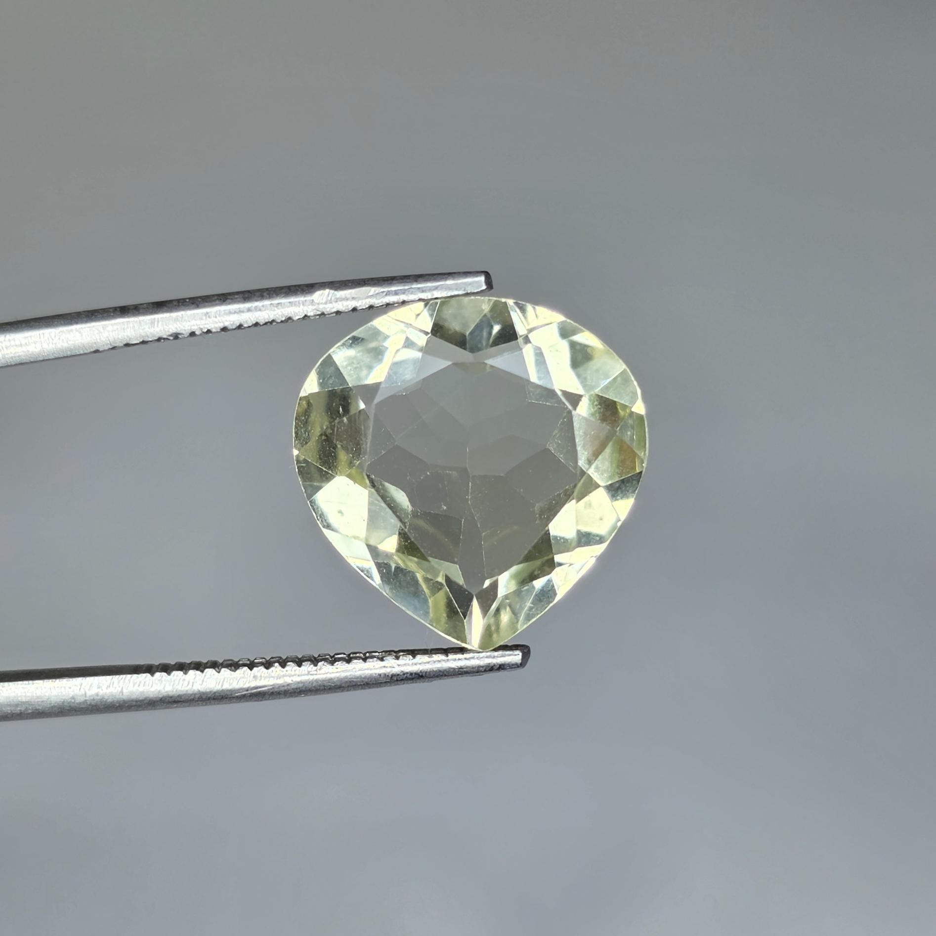 سیترین کهربایی پاک برزیل 100% معدنی بدون بهسازی