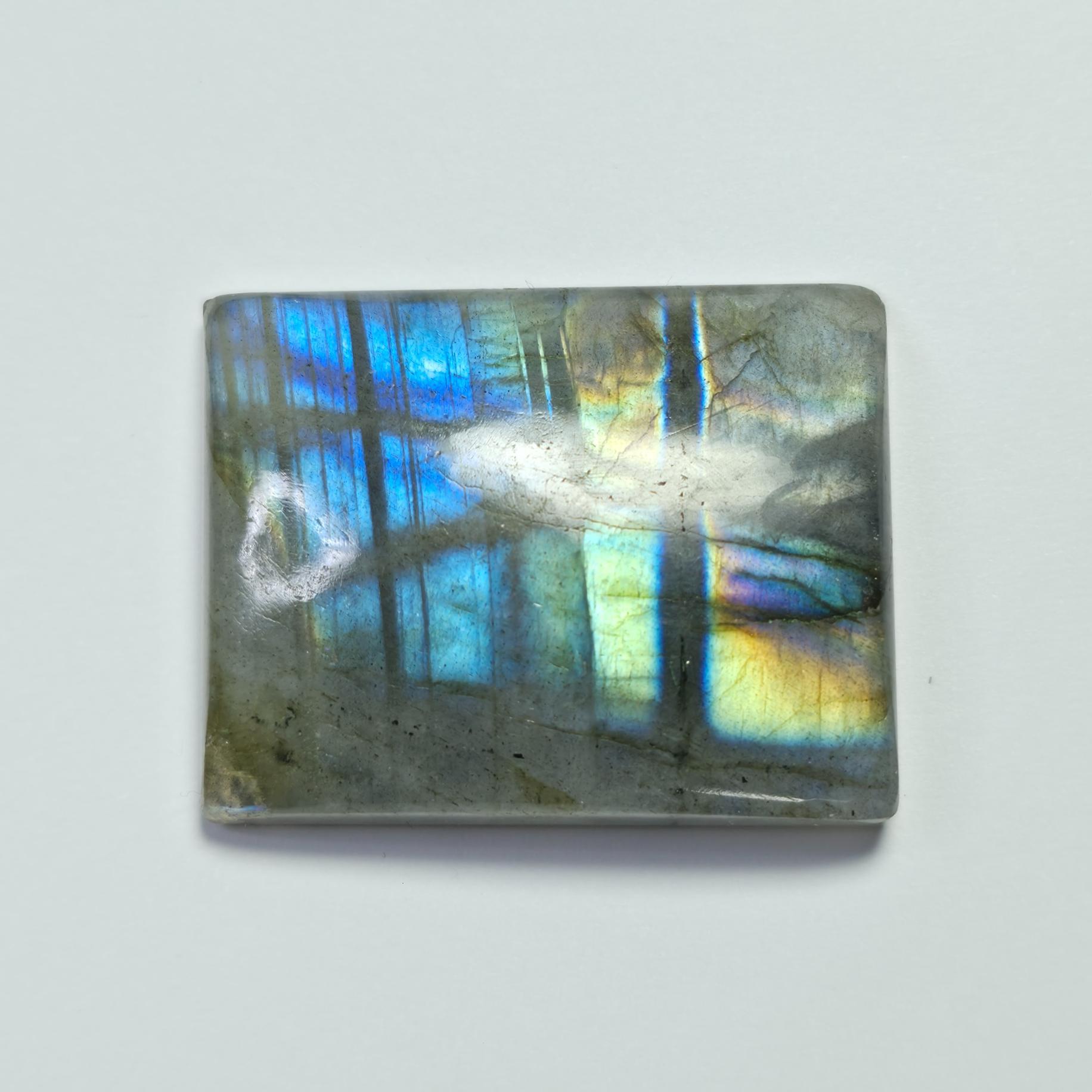 لابرادوریت پرطاوسی غولپیکر ماداگاسکار 100% طبیعی