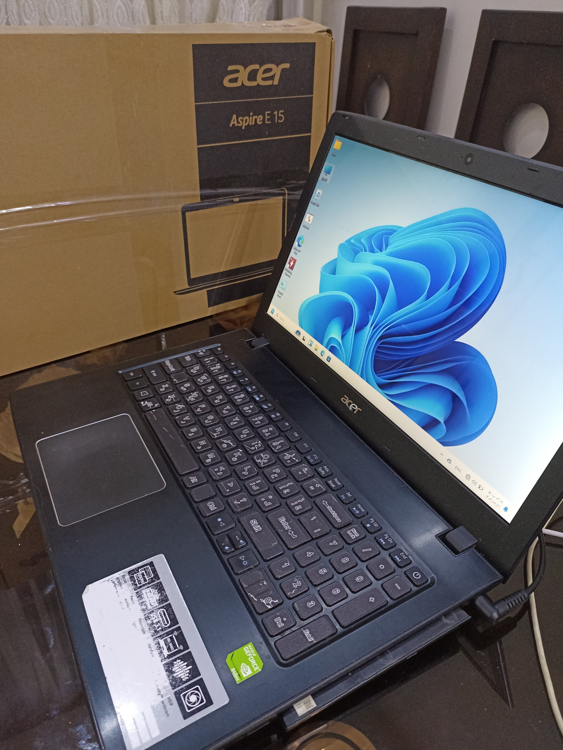 ایسر E5_575G کارتن و شارژر