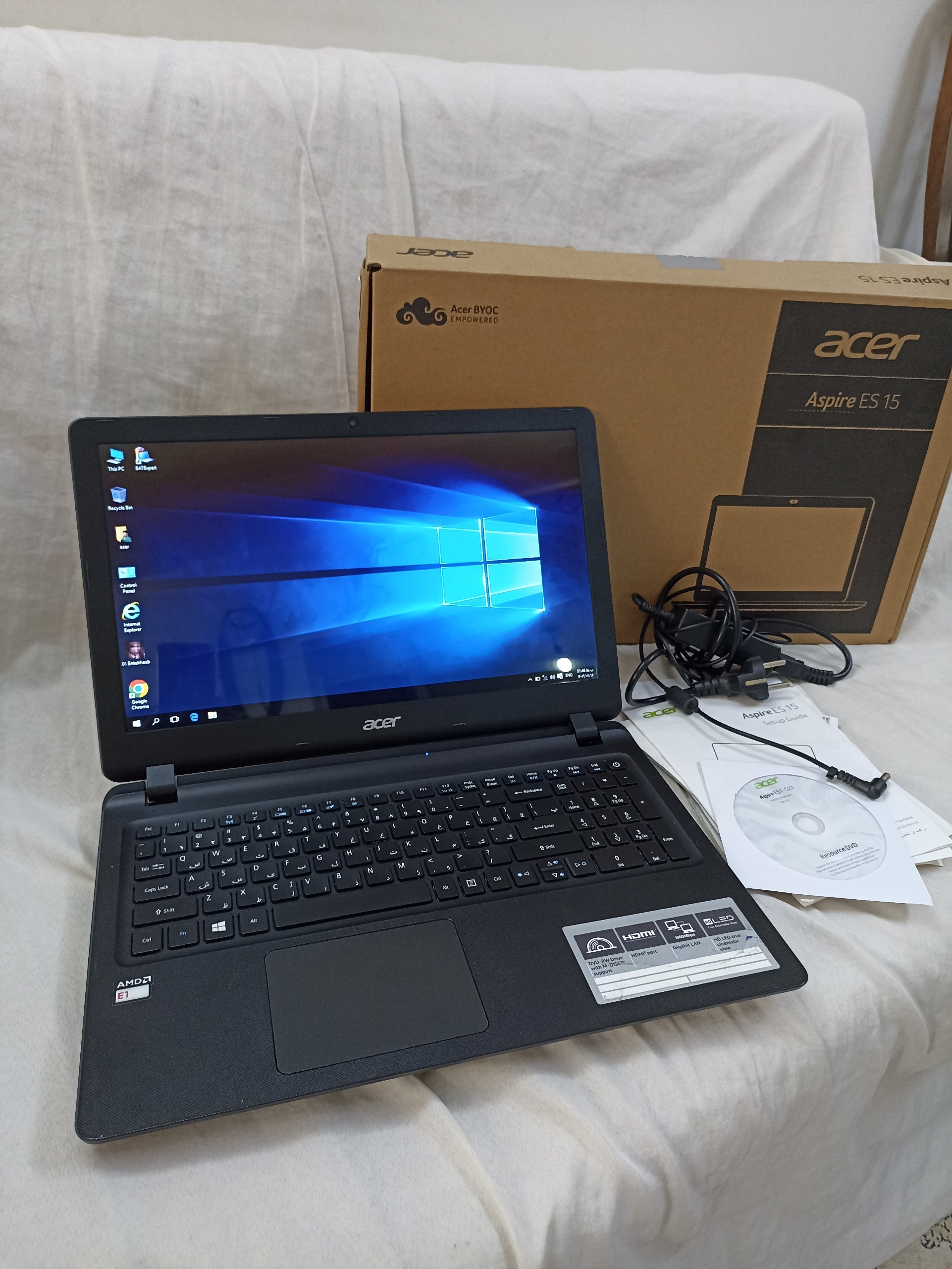 Acer ES 15  253 کارتن  شارژر  Cd