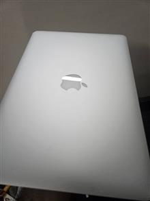 MacBook