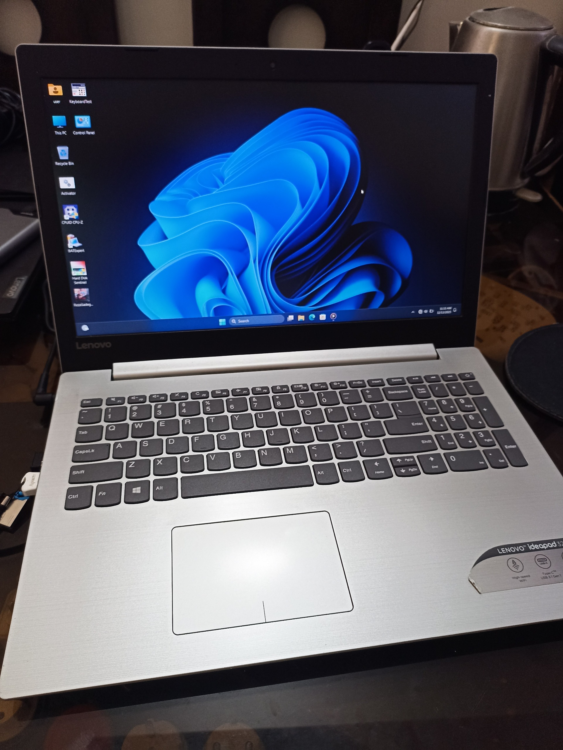 Lenovo ideapad320 نسل 7 گرافیک Mx Geforce