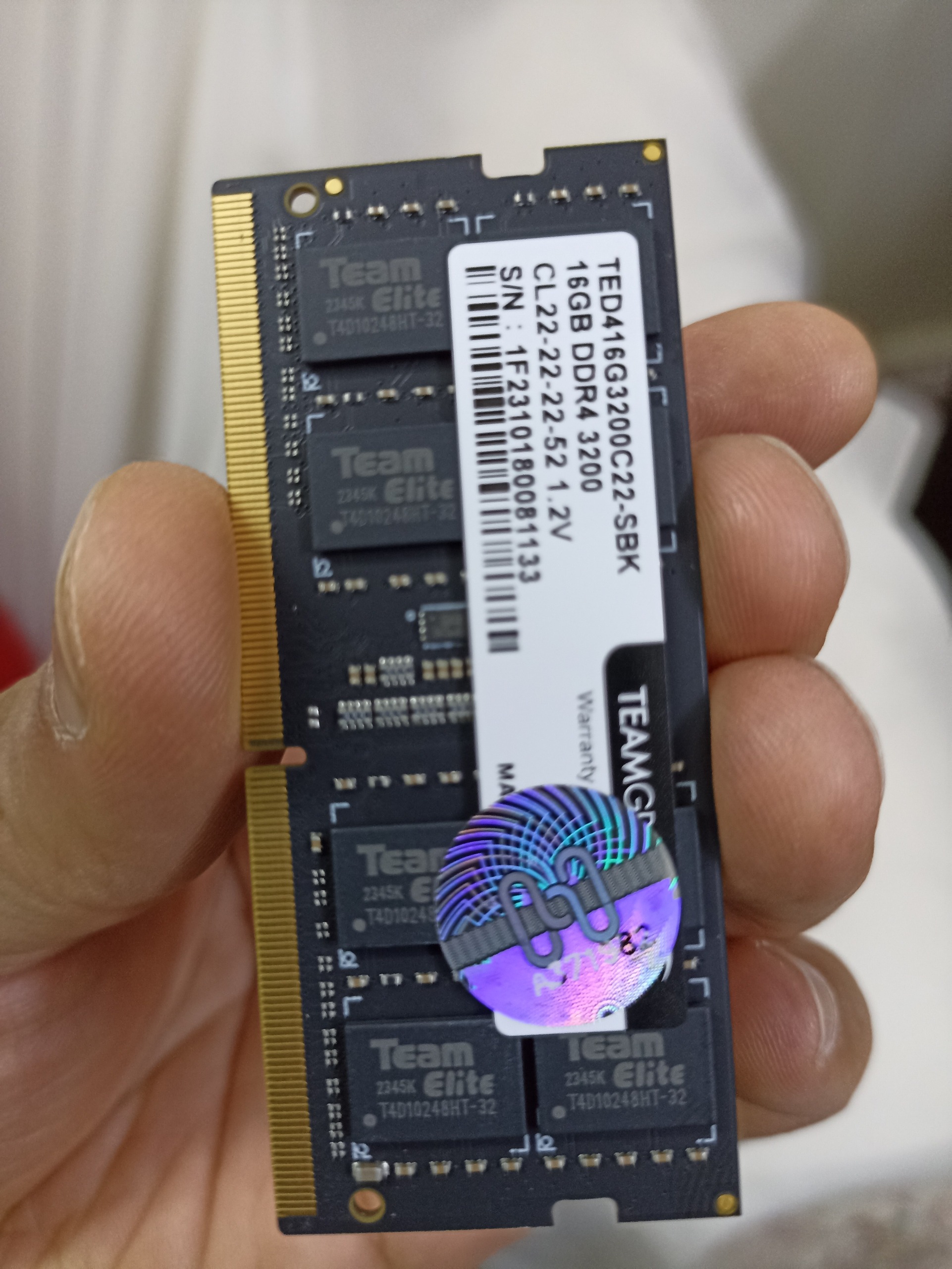 رم 16 گ ddr4 باس 3200
