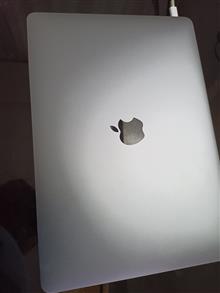 MacBook