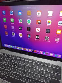 MacBook