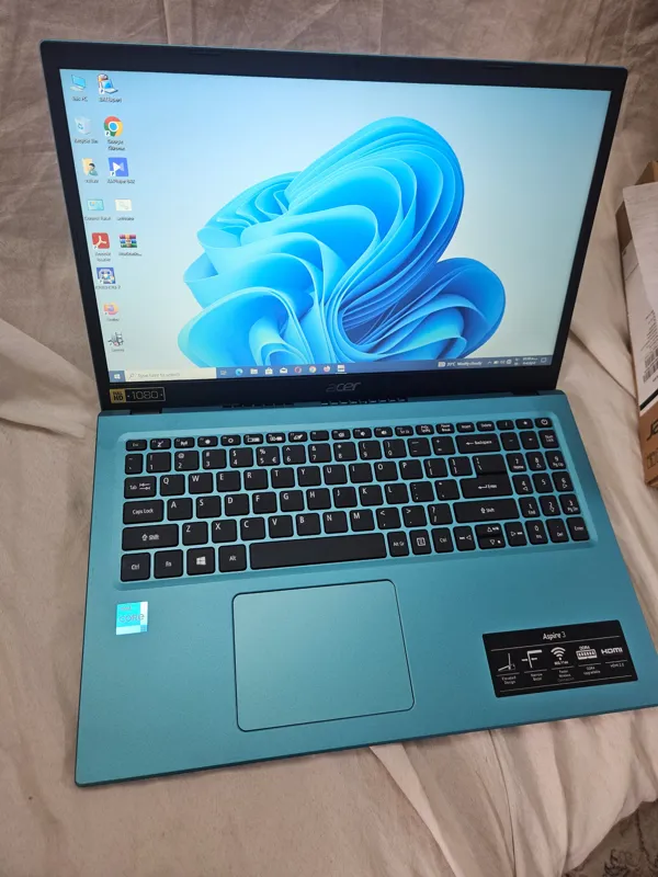 Acer Aspire3 Blue نسل 11. رنگ خاص و زیبا