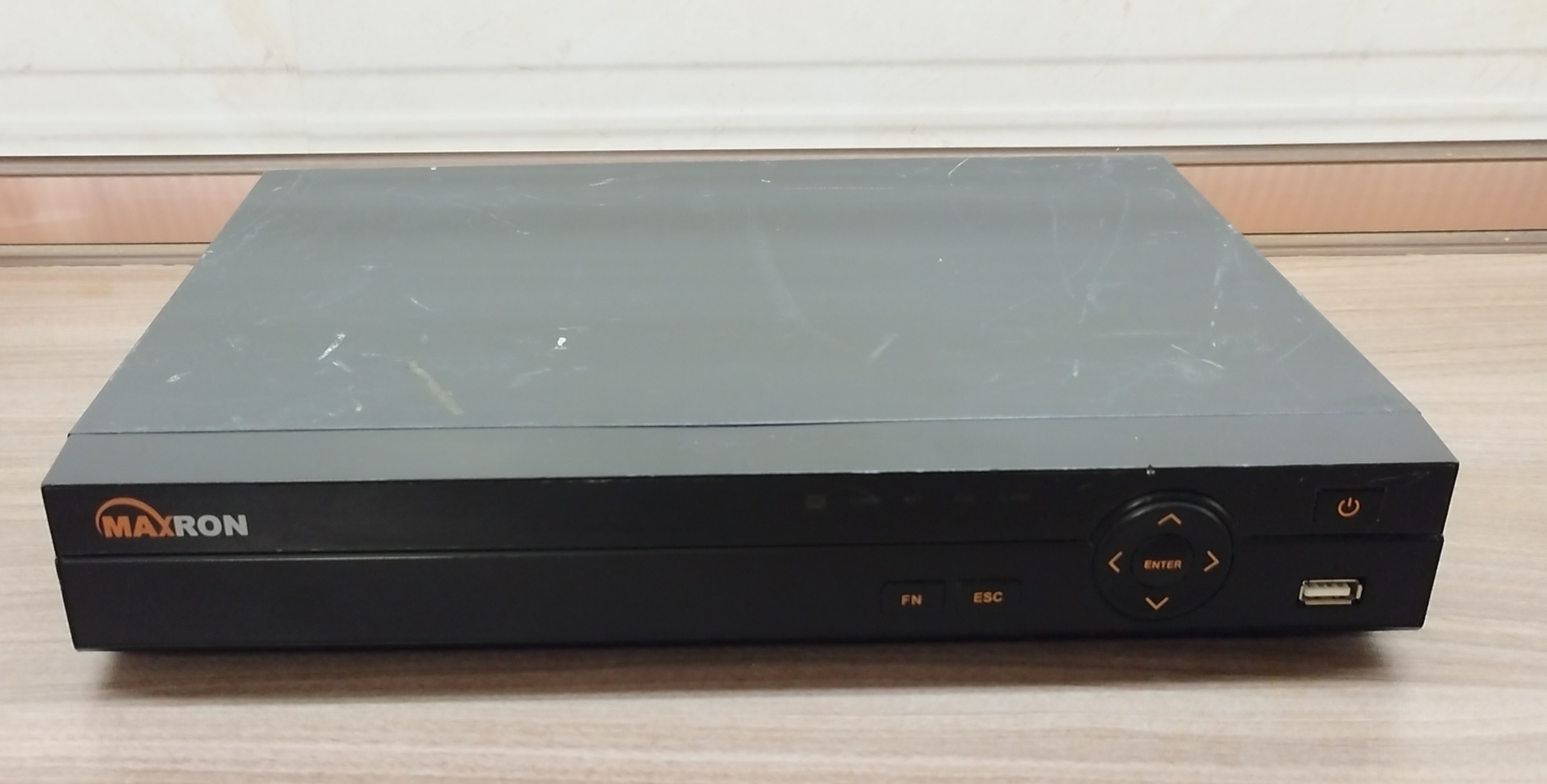 دی وی ار مکسرون 16 کانال مدل MD-3016E1