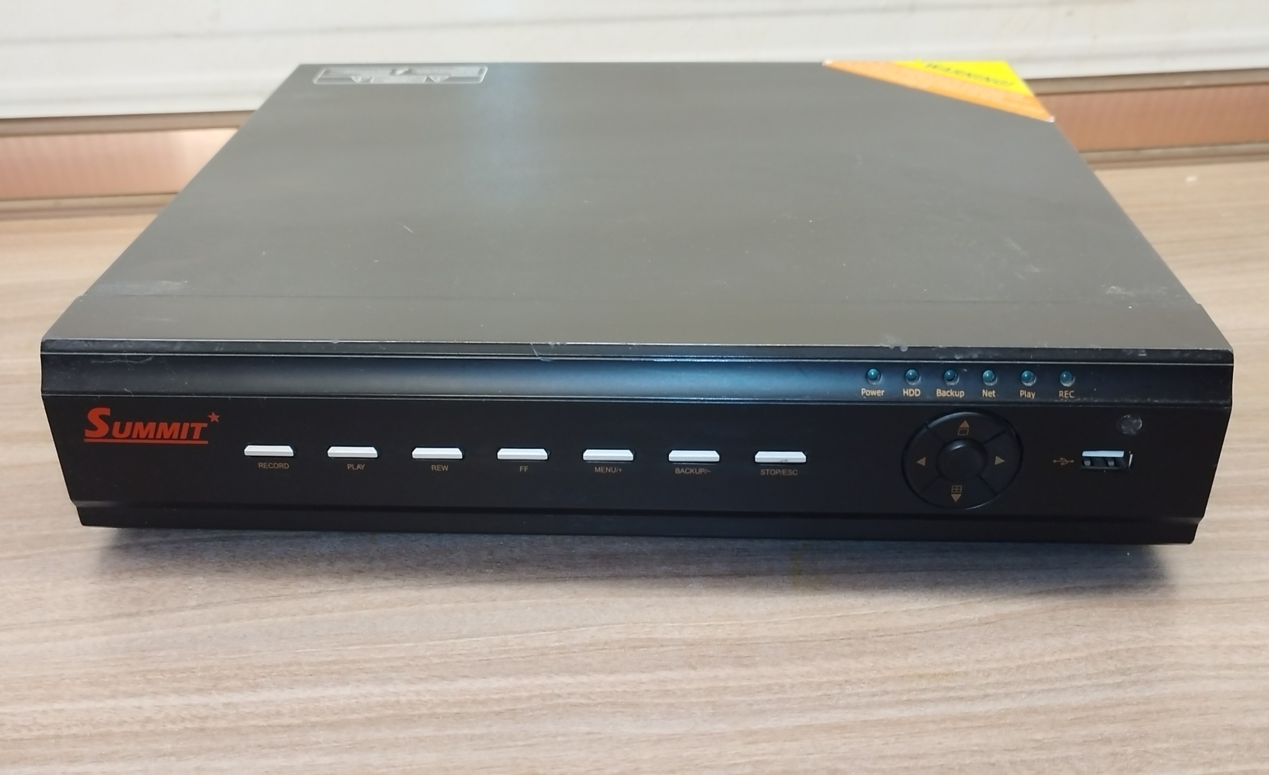 دستگاه دی وی آر سامیت (DVR Summit TD-2304SE-C)