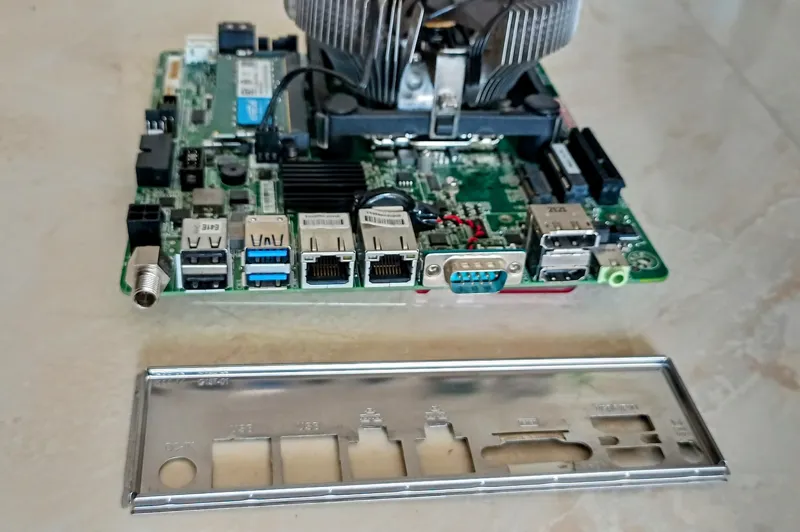 باندل کامپیوتر حرفه ای i7 نسل 8