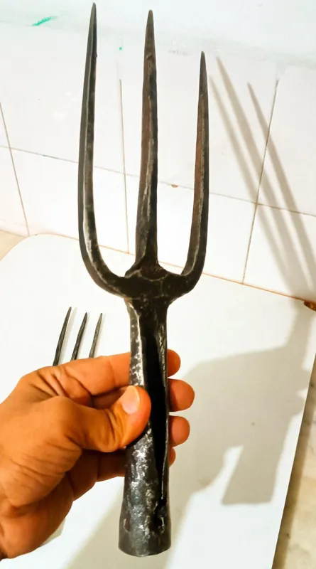 ابزار جنگی (گراز کش)