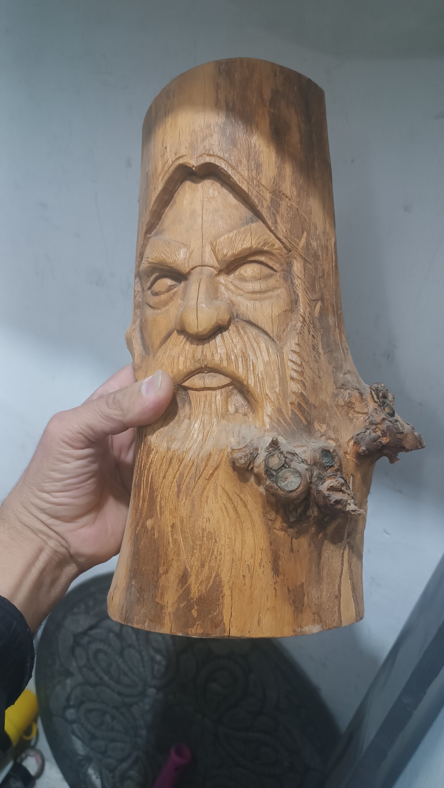 مجسمه چوبی کاردست