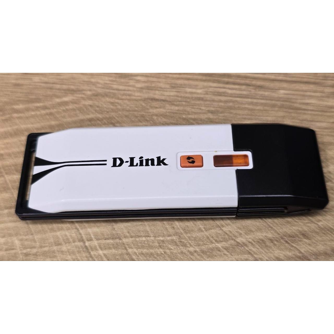 کارت شبکه وایرلس D-Link DWA-160 Dual Band