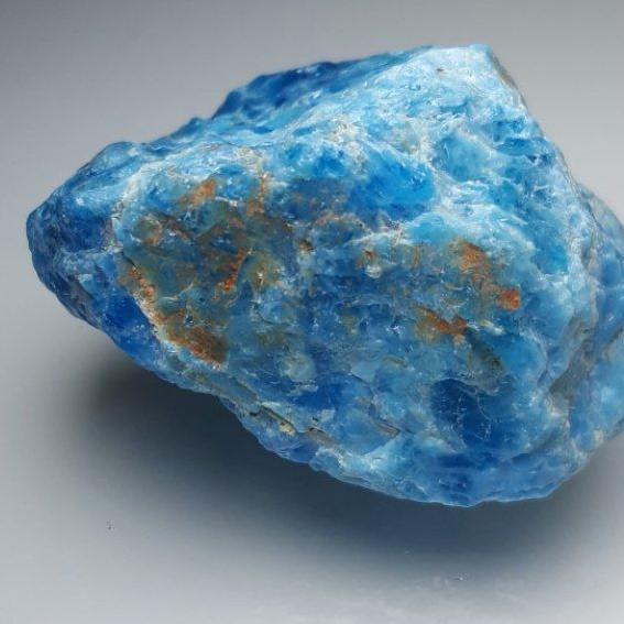 آپاتیت (Natural Apatite)