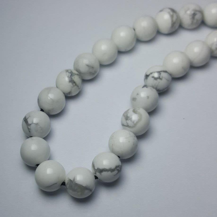 هولیت مهره سایز 8 تعداد 24 عدد (Howlite)
