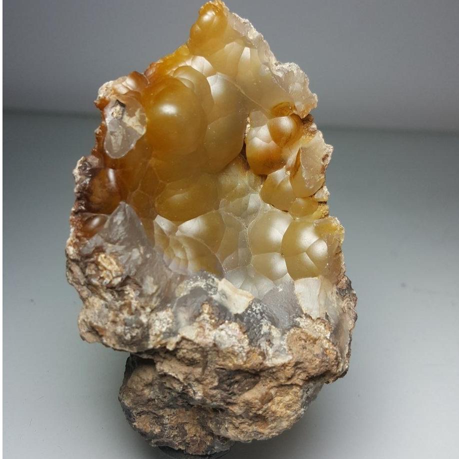 عقیق باترویدال (Botryoidal agate B.2)