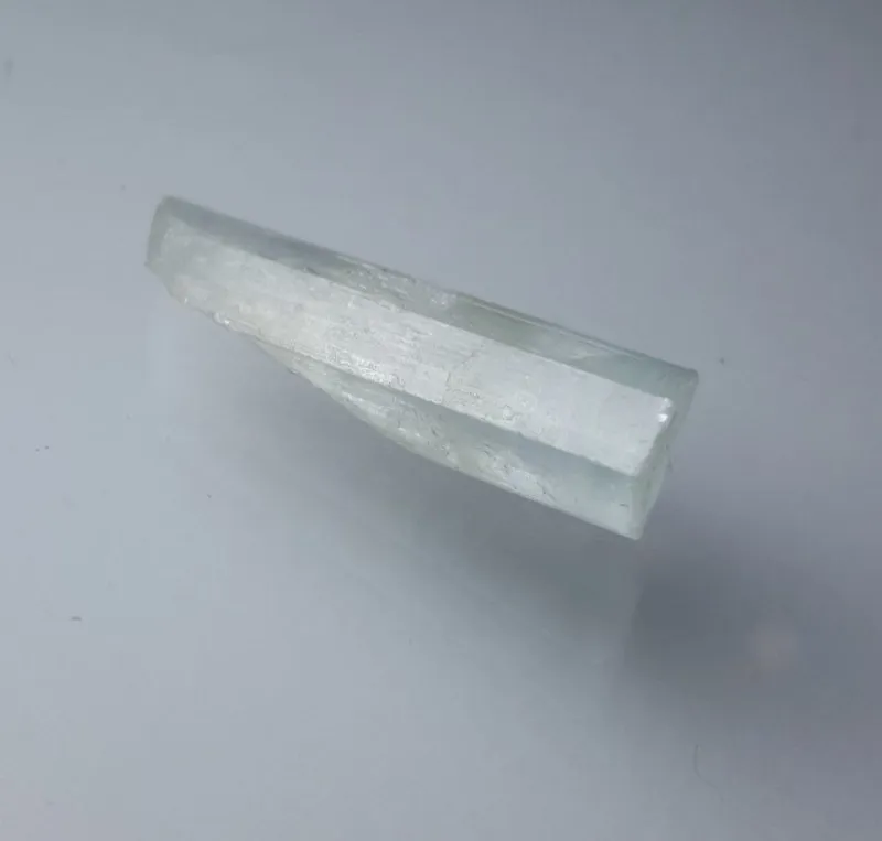 بلور آکوامارین (Aquamarine)