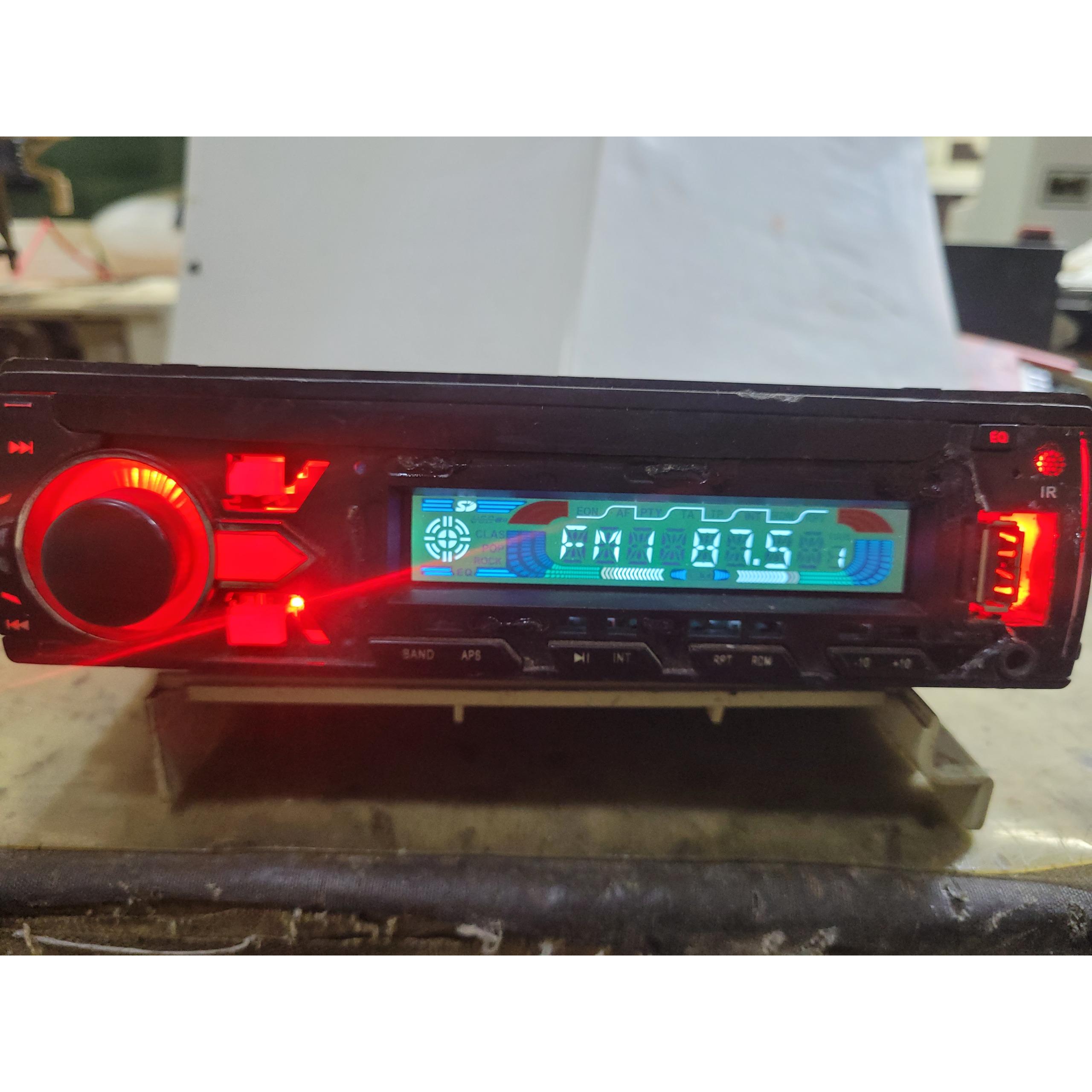 پخش ماشین توضیحات دارد